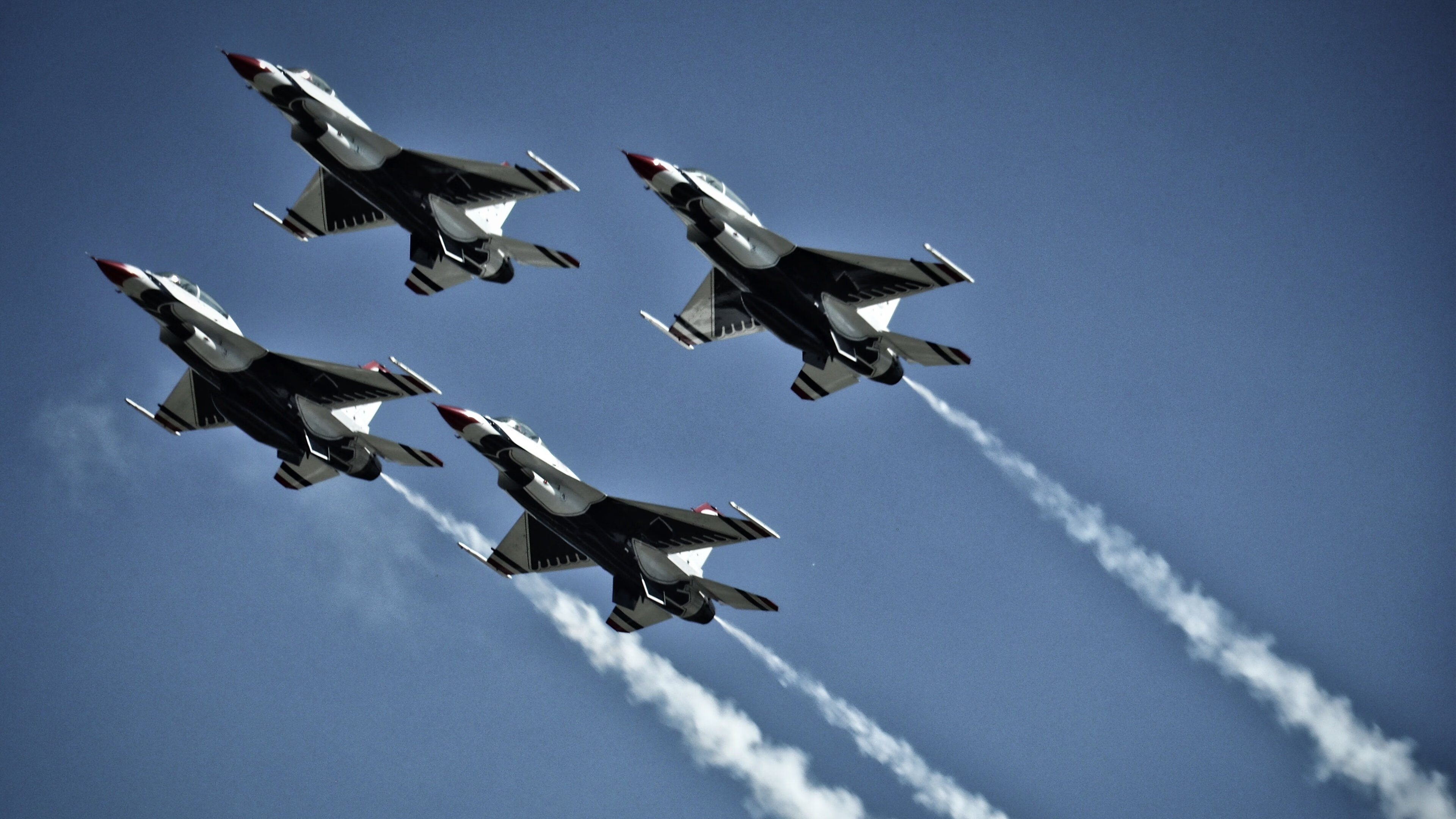 开云体育app-逆时代而行的孤星，当杜兰特拉满评分，我们究竟在赞叹什么？