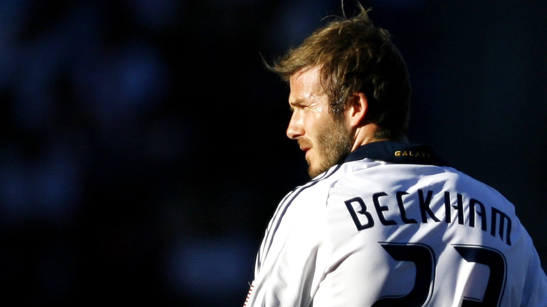 当旧王迟暮撞上新王当立，德甲争冠夜，一个布伦森如何用纪录刻下时代注脚